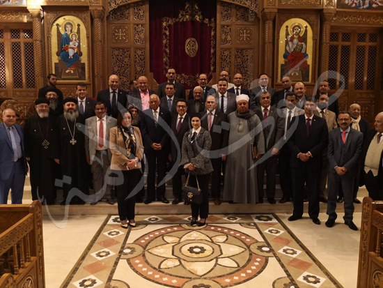 وفد البرلمان يزور الكنيسة المصرية بالكويت (8)