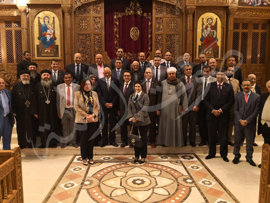 وفد البرلمان يزور الكنيسة المصرية بالكويت (10)