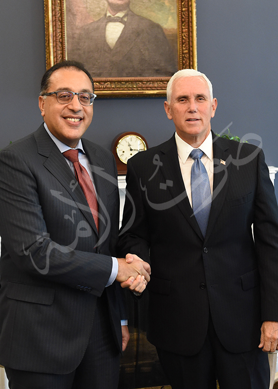 مصطفى مدبولى رئيس الوزراء مع مايك بنس نائب الرئيس الأمريكى (5)