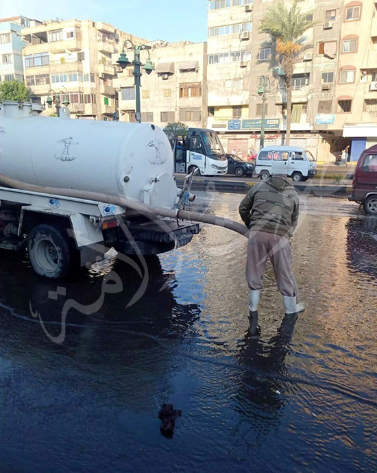 شفط المياه من الشوارع