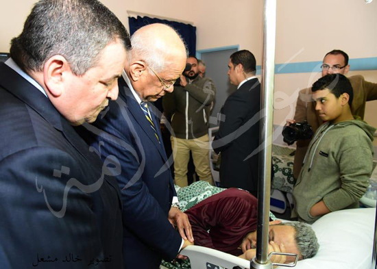 الدكتور علي عبدالعال  يزور مصابي حادث محطة مصر (3)