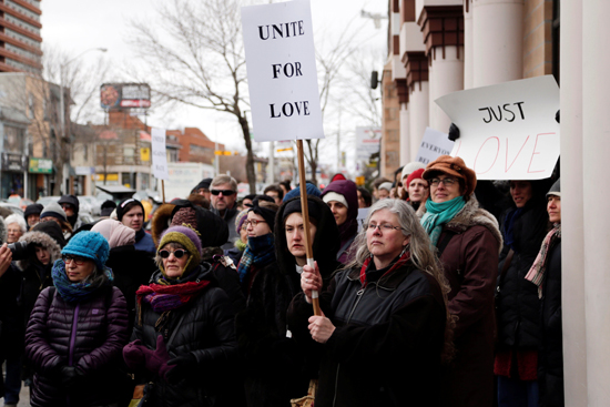 مسيرة فى كندا تضامنا مع ضحايا هجوم المسجدين  (3)