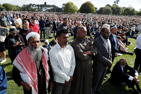 جمعة حاشدة فى نيوزيلندا لتأبين ضحايا المسجدين (2)