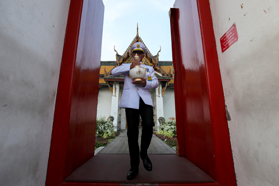 مراسم تتويج الملك الجديد فى تايلاند (8)