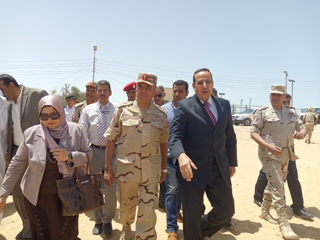 محافظ شمال سيناء يفتتح توسعات مدرسة  الشهيد رائد عمرو فريد بقرية الكرامة (10)