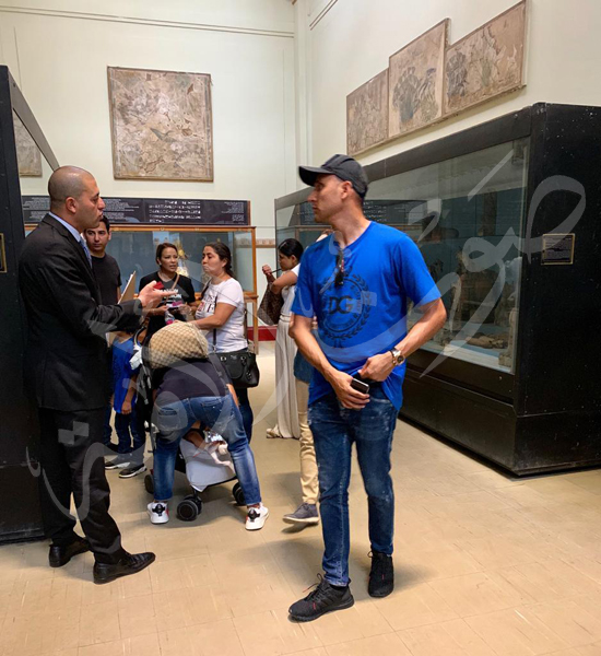 نافاس في زيارة المتحف المصري (10)