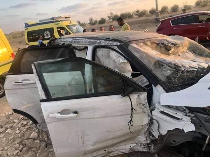 إصابة عمرو زكي نجم الكرة السابق في حادث سيارة بالساحل الشمالي (4)