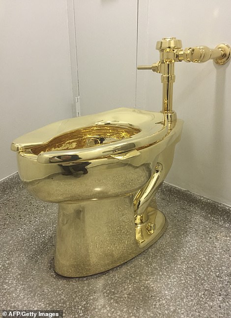 المرحاض-الذهبى-المسروق2)