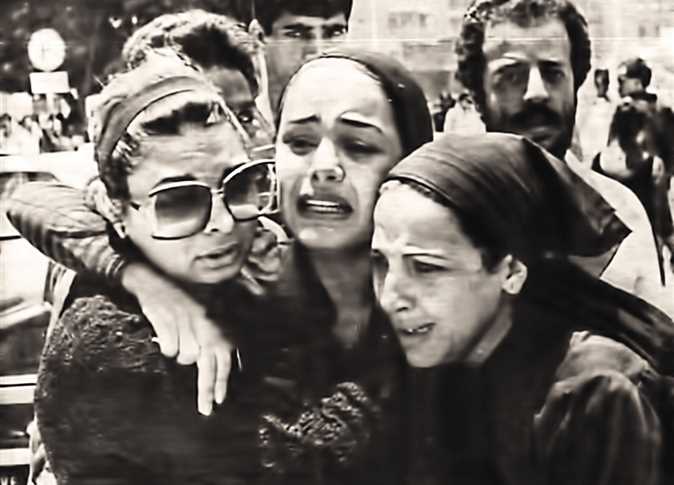 شريهان في جنازة عمر خورشيد