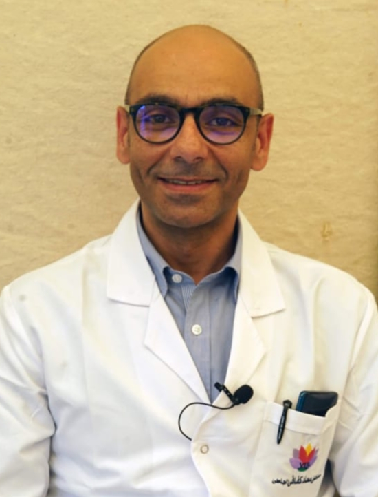 الدكتور محمد صفوت مدير عام مستشفى سعاد كفافي الجامعي