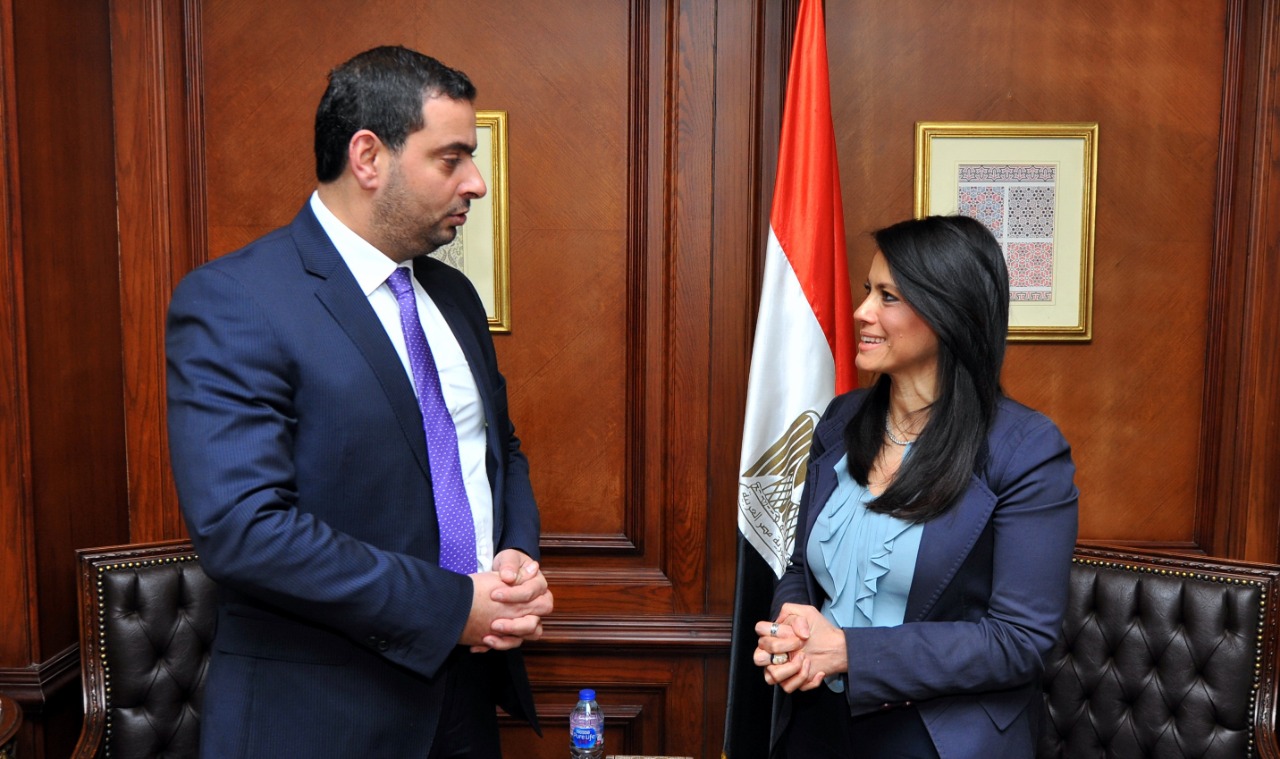 وزيرة التعاون الدولي ووزير الصناعة والتجارة الأردني