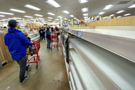 الأمريكيون-يتجهون-لتخزين-احتياجاتهم-الغذائية