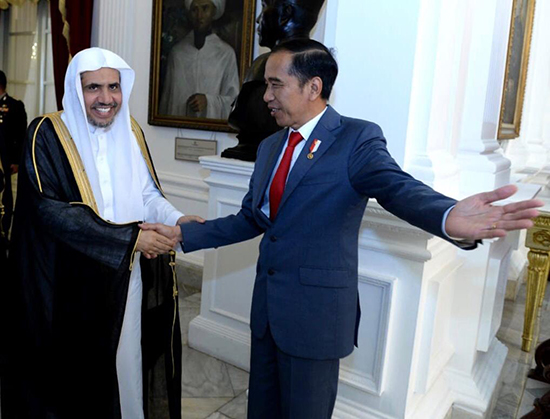 الرئيس الإندونيسي يستقبل الشيخ العيسى