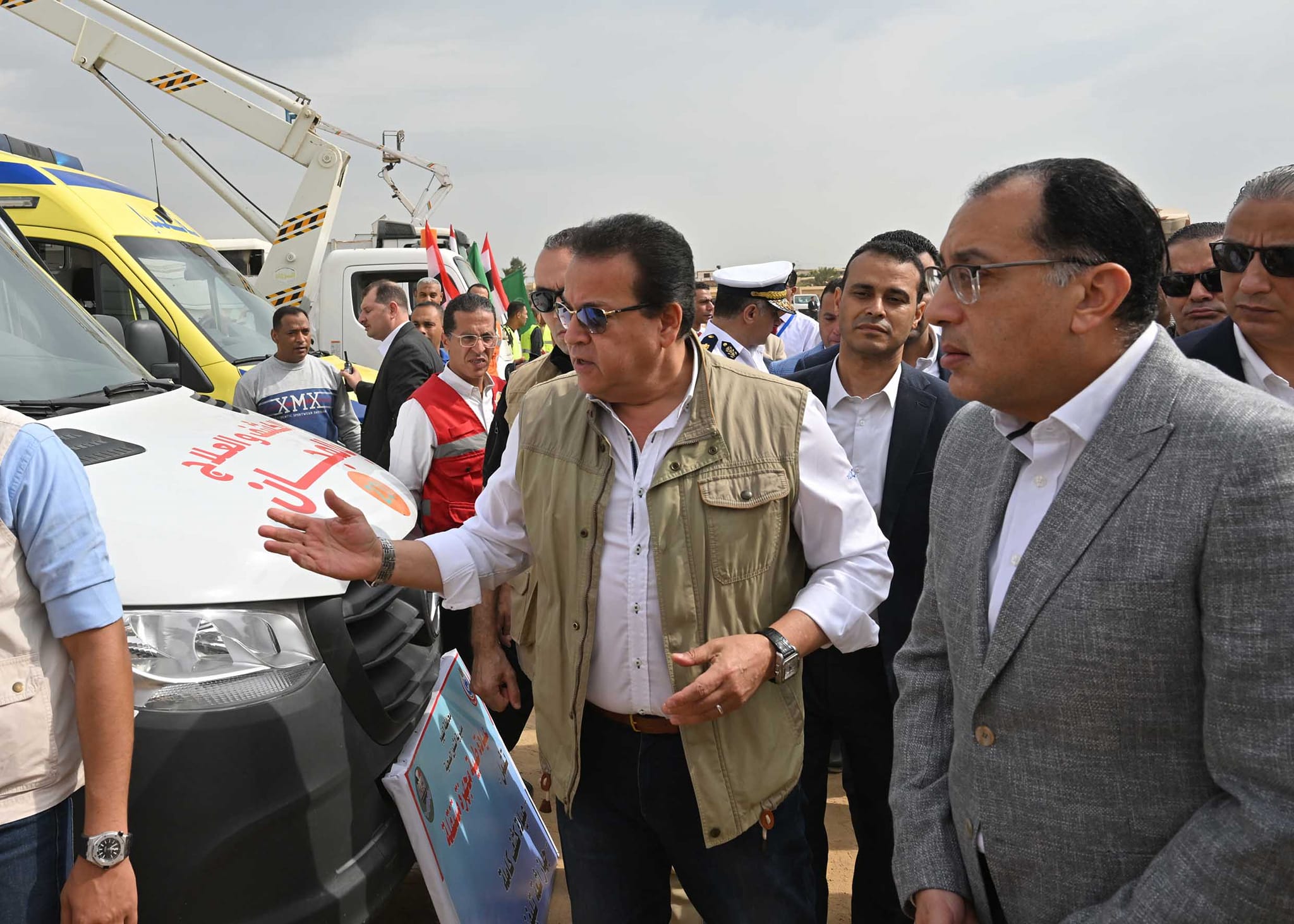 رئيس الوزراء يشهد اصطفافاً لمعدات مراكز محافظة الفيوم 5