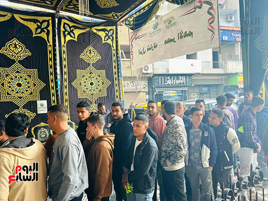 100776-إقبال-الناخبين-على-اللجان-بالغربية-(4) (1)