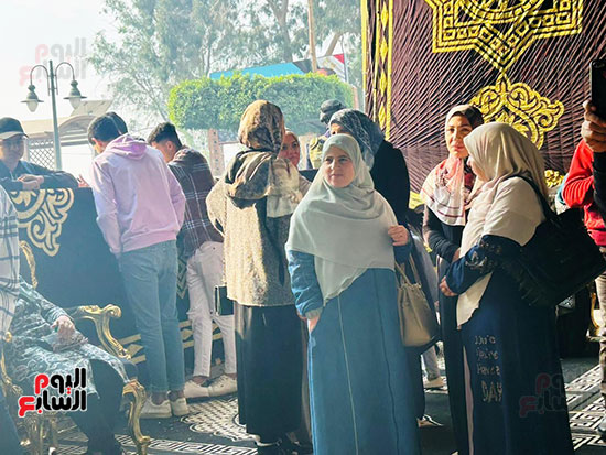 89605-إقبال-الناخبين-على-اللجان-بالغربية-(2)