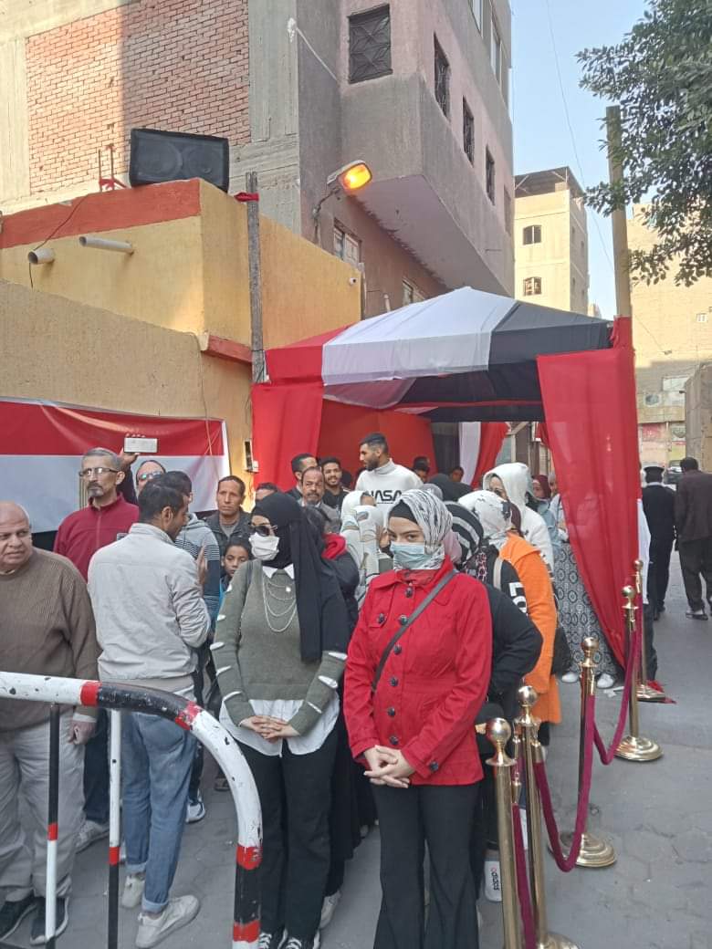طوابير النساء طوابير النساء