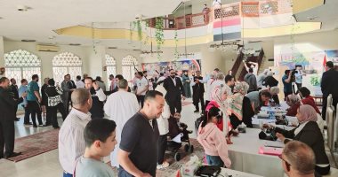 المصريون بسلطنة عمان يدلون بأصواتهم بانتخابات الرئاسة 2024 المصريون بسلطنة عمان يدلون بأصواتهم بانتخابات الرئاسة 2024