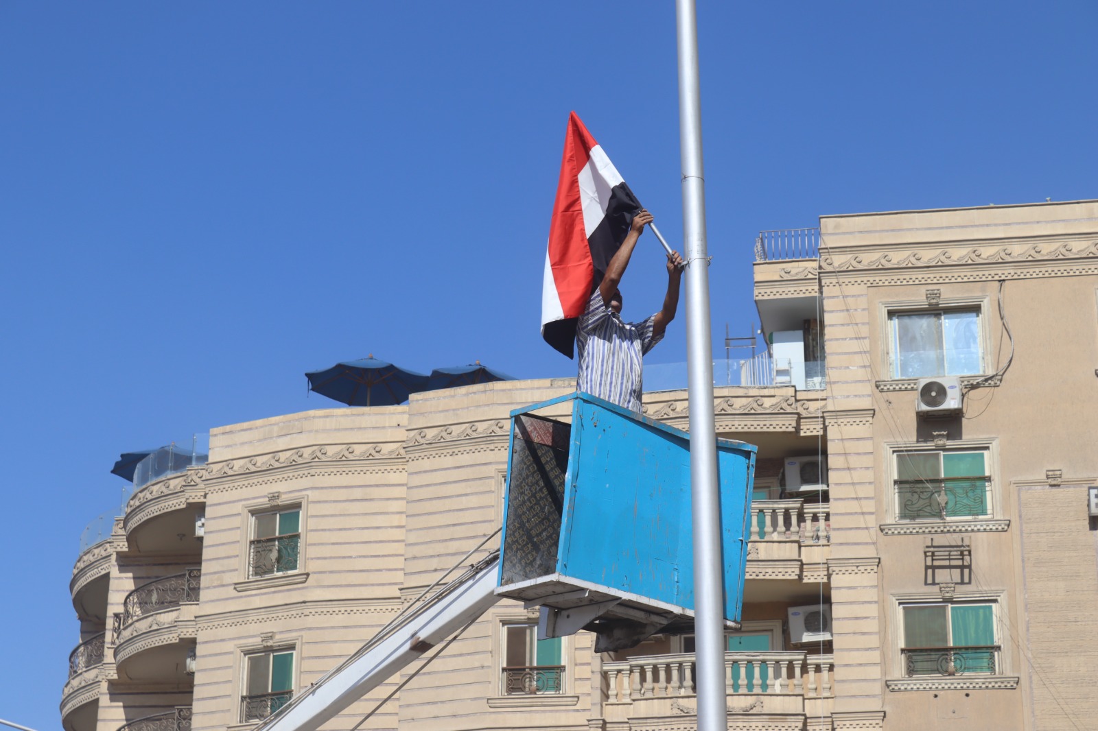 273d5402-d049-484a-93f0-4f0c50660a5f