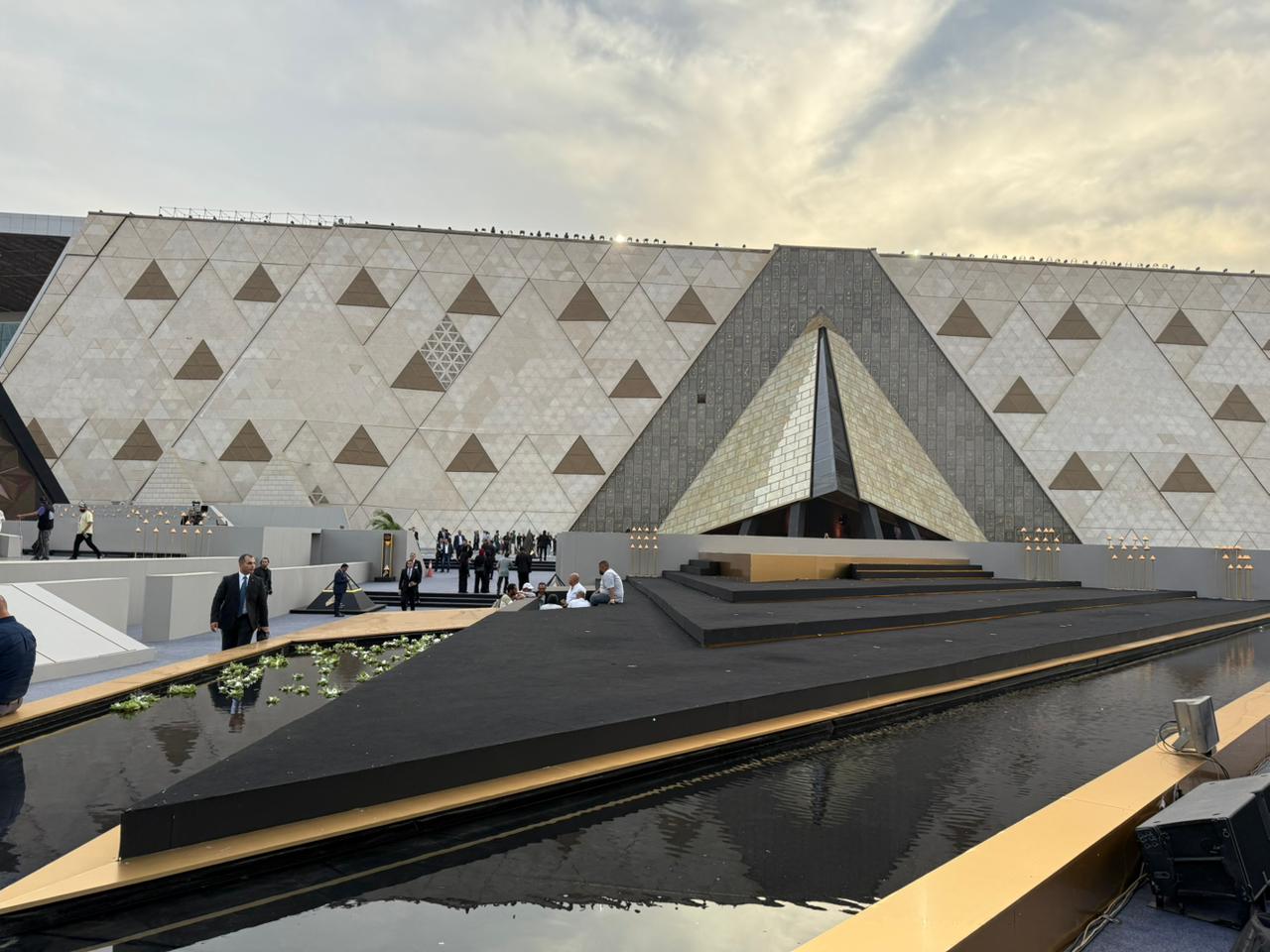 026e13cc-eb11-43a7-84d7-ac8eac7ec15e