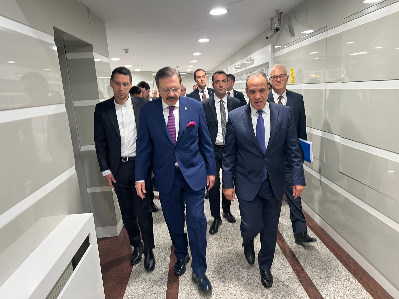 WhatsApp Image 2025-11-12 at 11.24.42 (3)