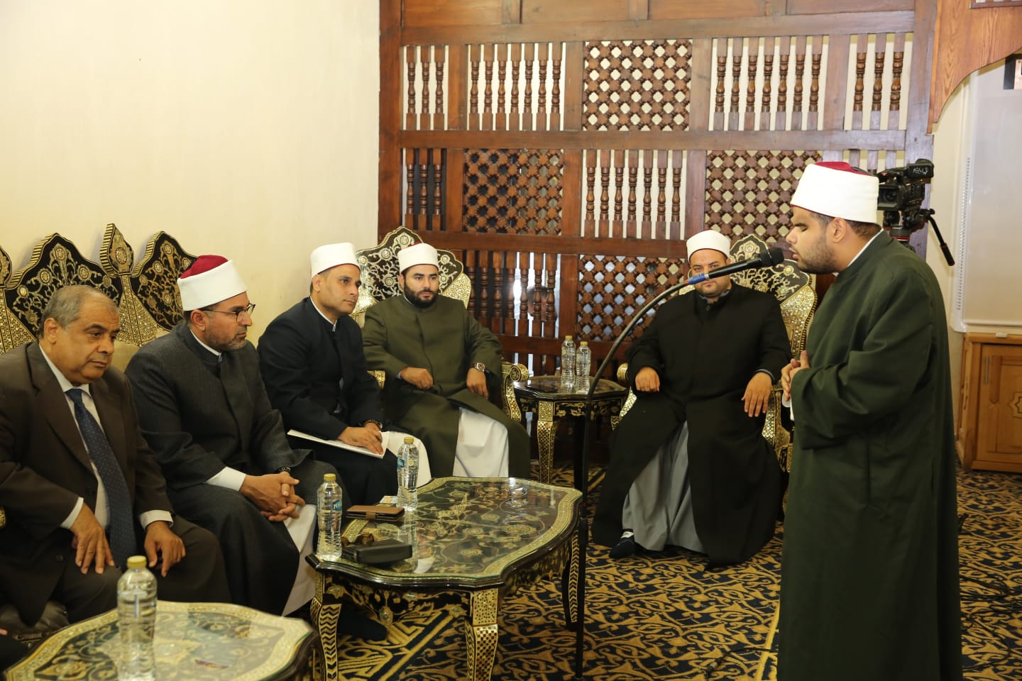 c7f9f200-718a-4799-a1cf-f8fe8da257e6 (1)