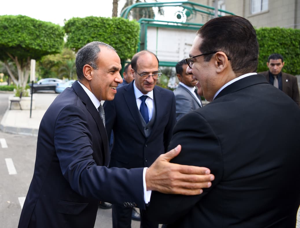 781bc1ac-7961-4f13-a346-9b7a819d5a45