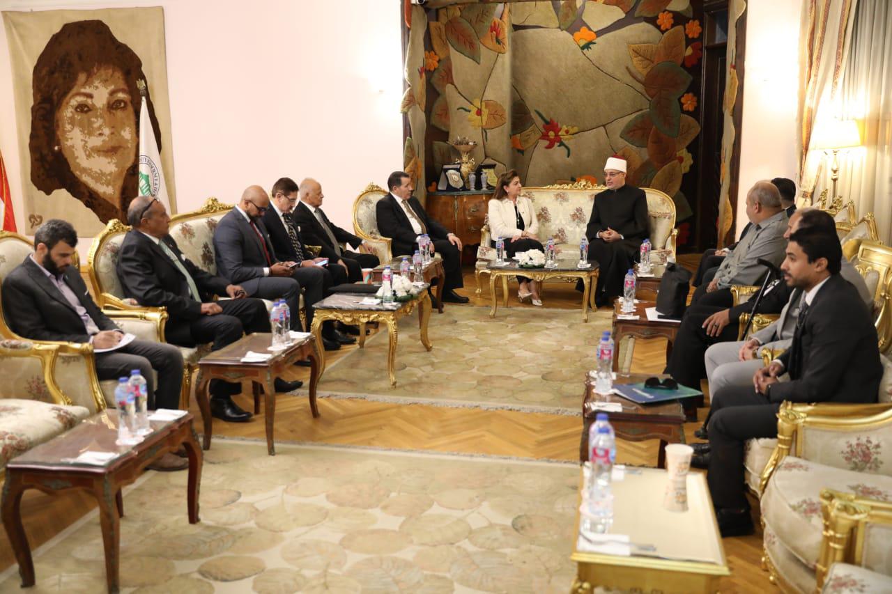 bced650c-6172-49f8-94ee-753804e587e6 (1)