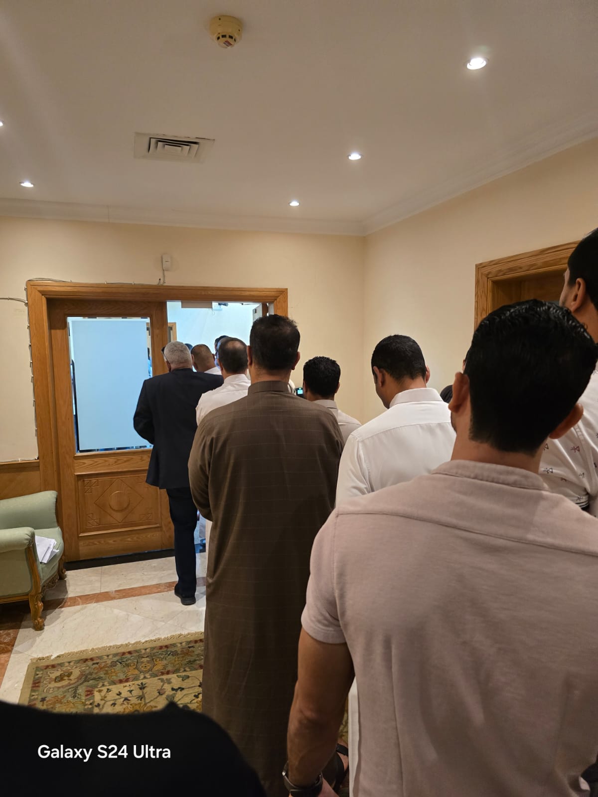 e2f32422-33b2-4b00-b73b-9ba264767c41