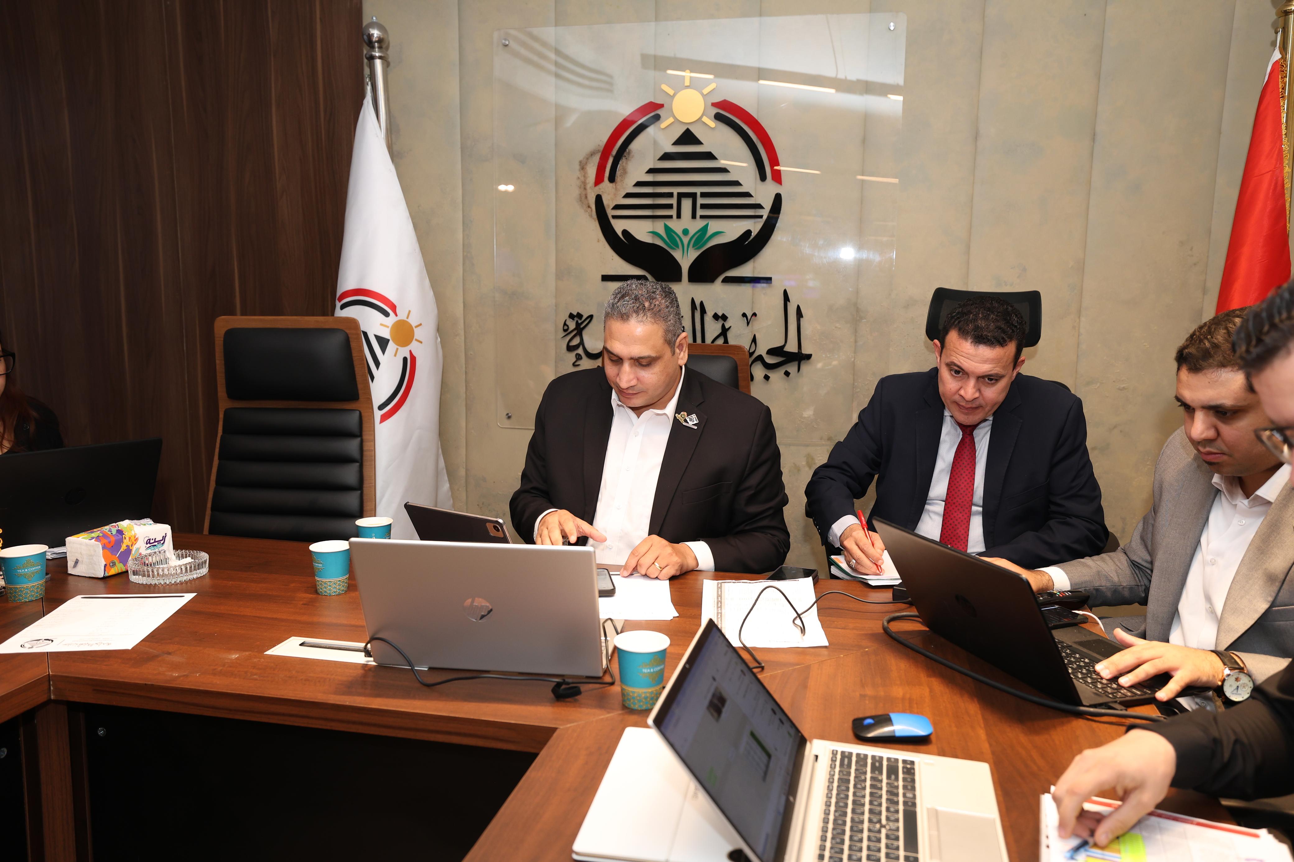 db7d8b74-ba2b-4ba2-a747-51423e21f36a