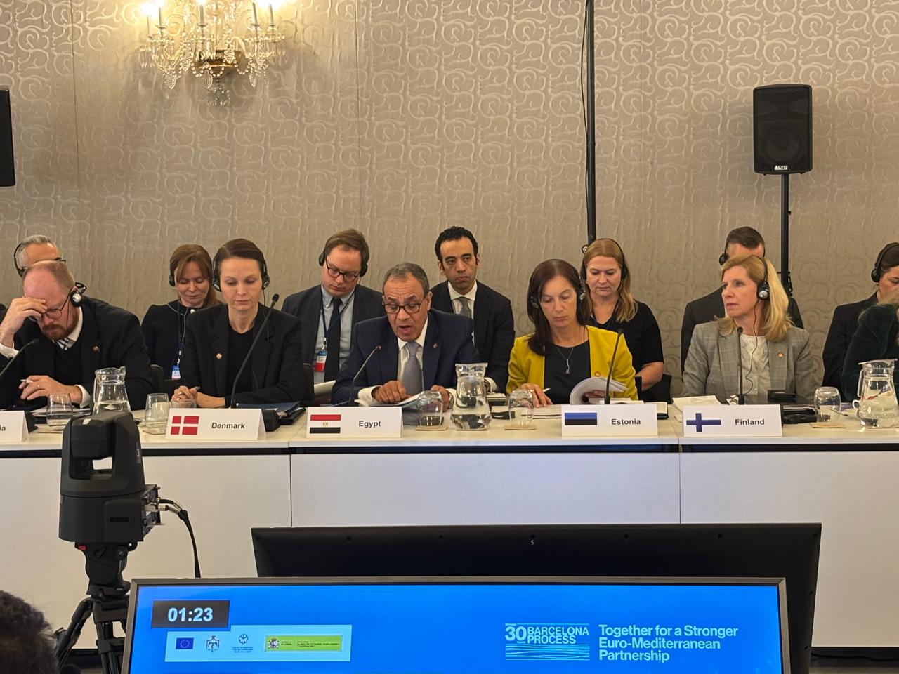 9b22f8ba-e153-449f-b402-75f8eb44b9d4