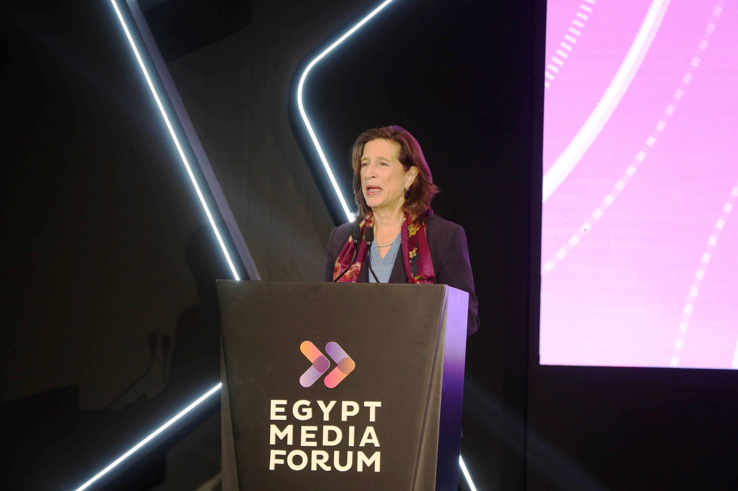 b5db20bd-a1dd-432b-8f51-c07a083cc436 b5db20bd-a1dd-432b-8f51-c07a083cc436