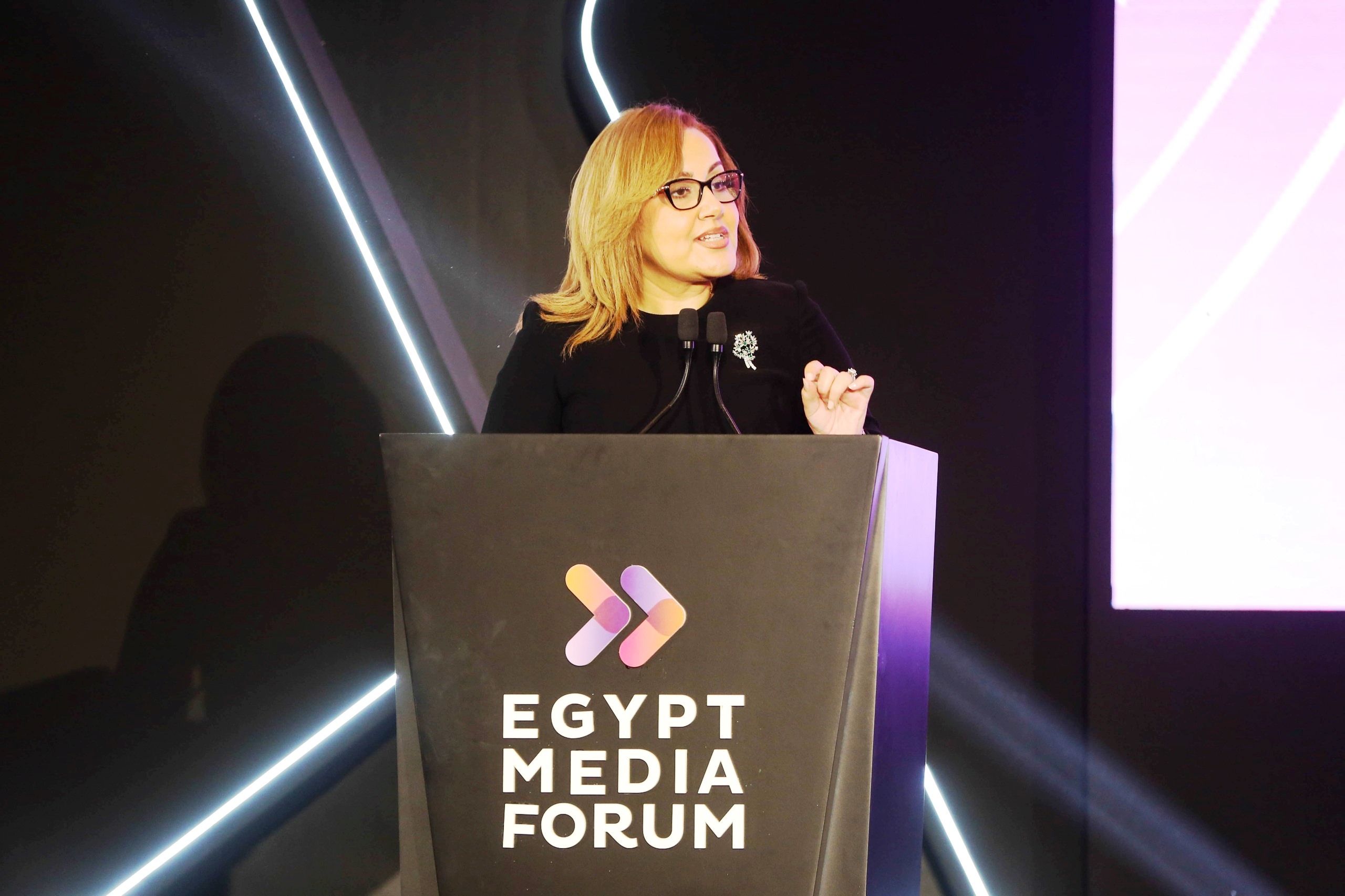 90a44842-f89b-4427-9590-5db2c471307d 90a44842-f89b-4427-9590-5db2c471307d