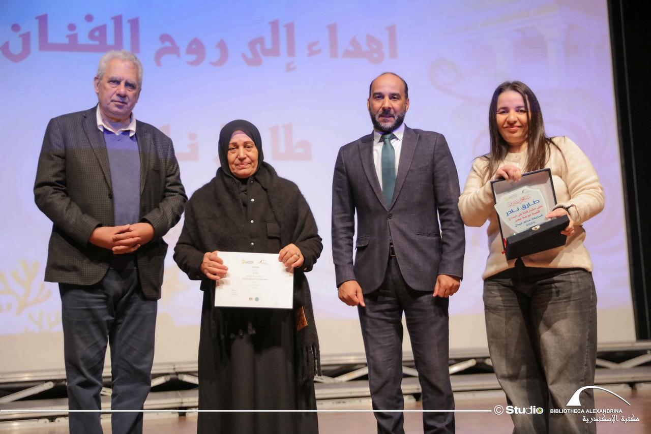 6ff39d7e-be28-407b-ba18-f19b52308cb5