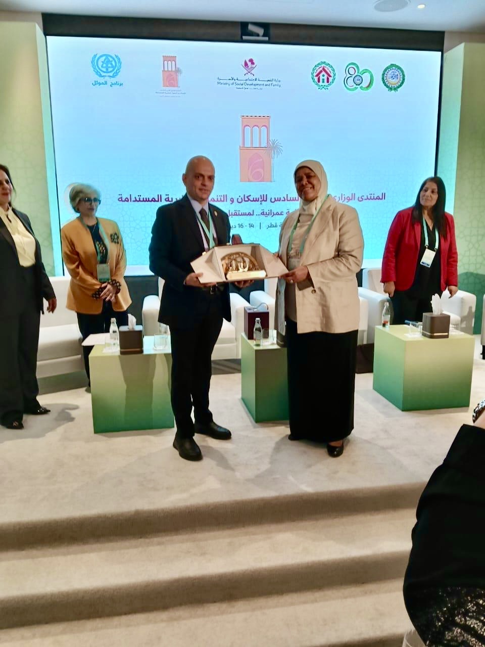 6492deaf-e648-419f-90e5-a7af76f25e10 6492deaf-e648-419f-90e5-a7af76f25e10