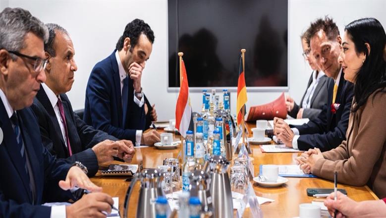 2025_12_2_7_20_59_921