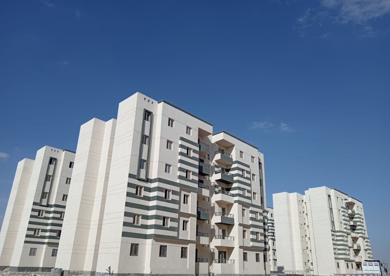 ce63edca-f319-41d3-a3e3-df047a316649 ce63edca-f319-41d3-a3e3-df047a316649