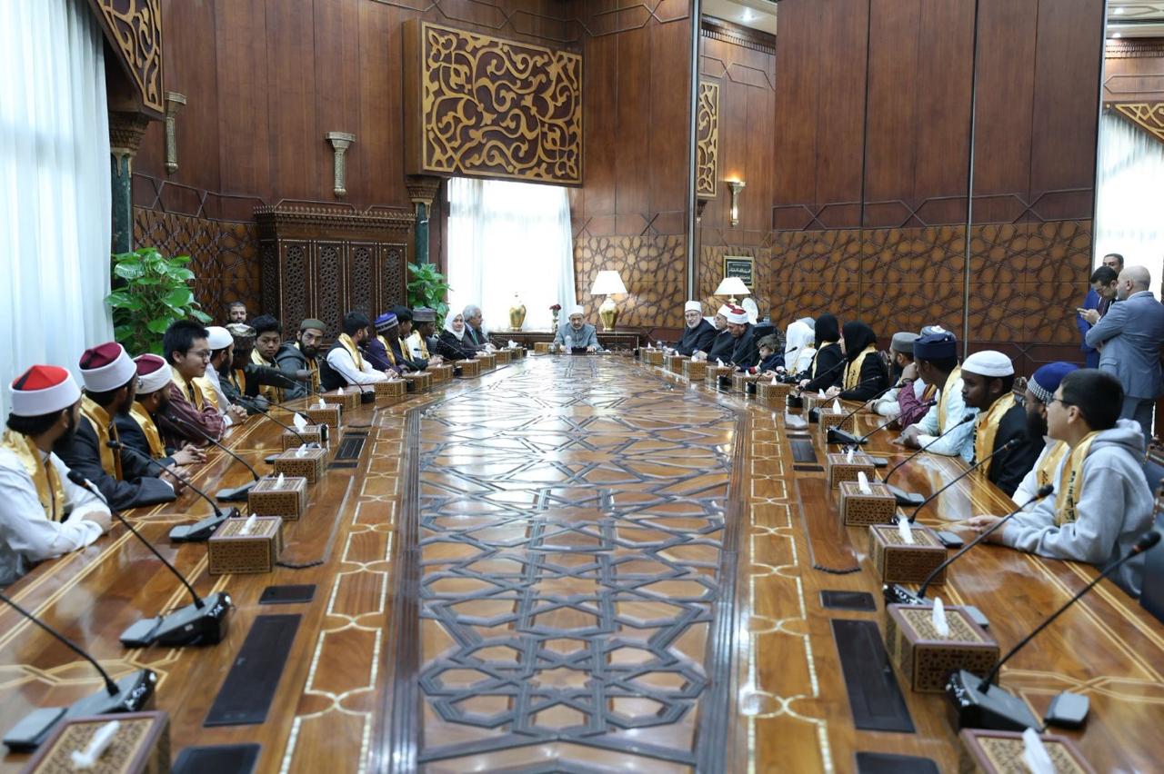 d081dd39-8bb1-4ba0-a768-084dbfb45b94 (2)