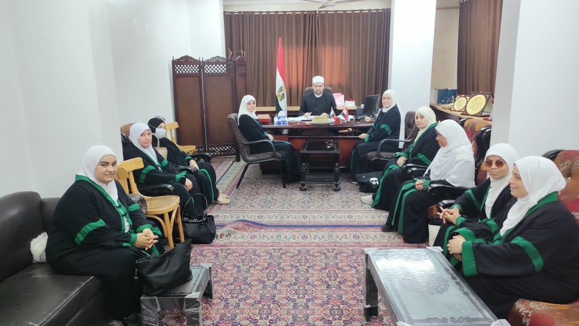 الواعظات
