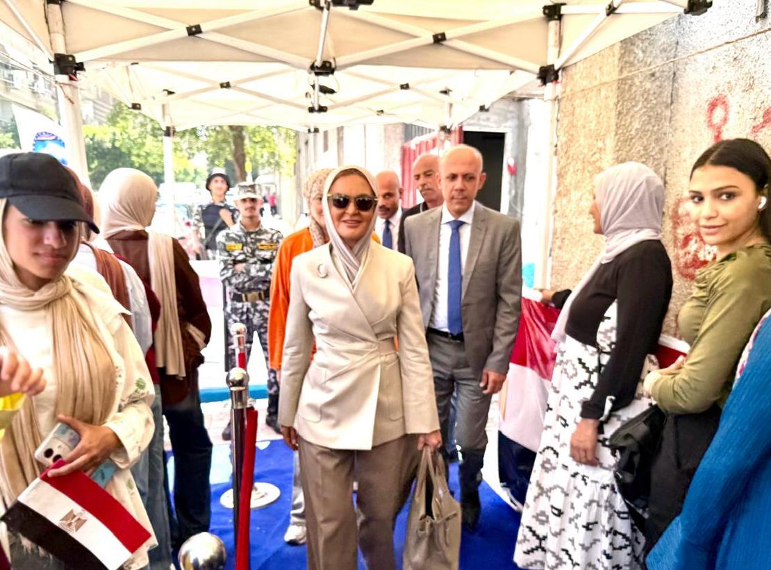 دسحر سيف النصر