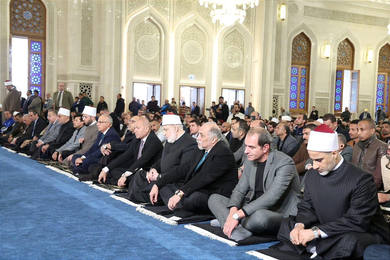 3038ddbe-3f3c-4d00-b3e3-eb3165c83853