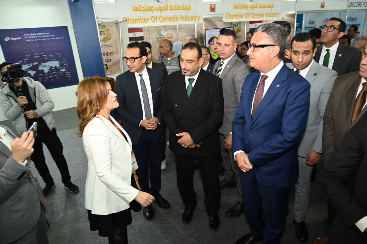 e081ed60-1c36-4fea-bbc6-eac39fe2ef0a