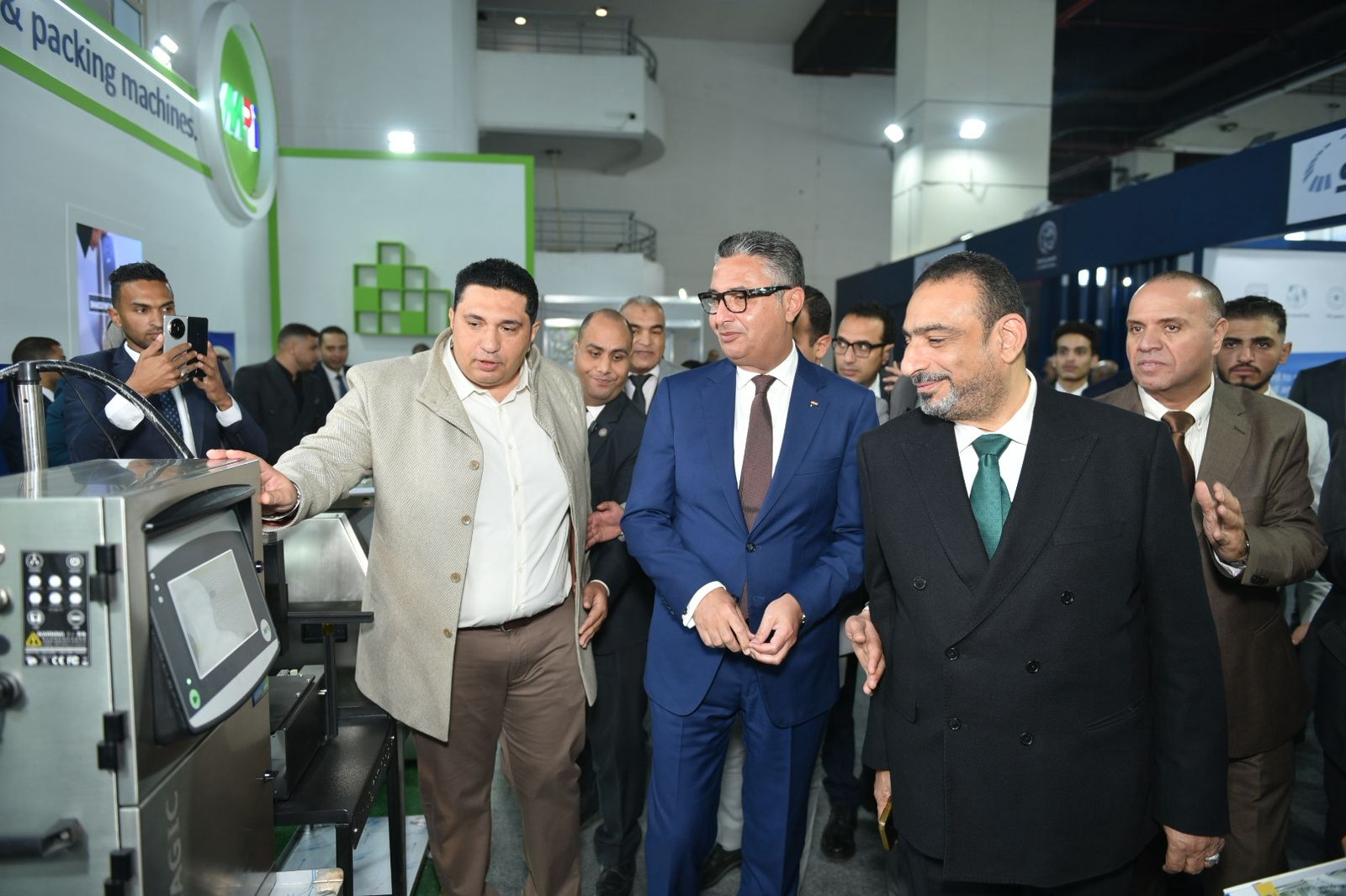 252c177a-b542-41ec-8a1e-e4c628b89914