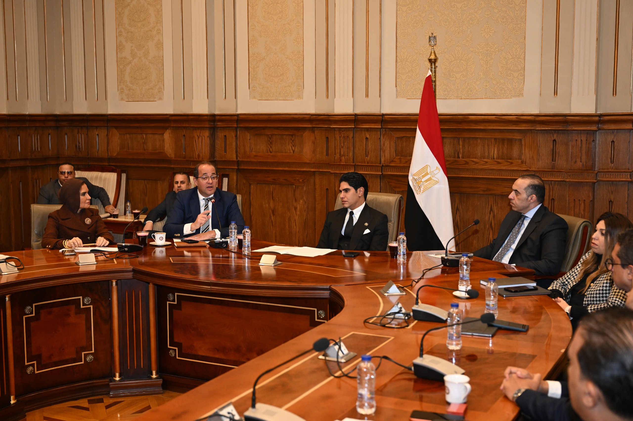 d7cc5bb8-b277-4aa0-8e46-def989e46881