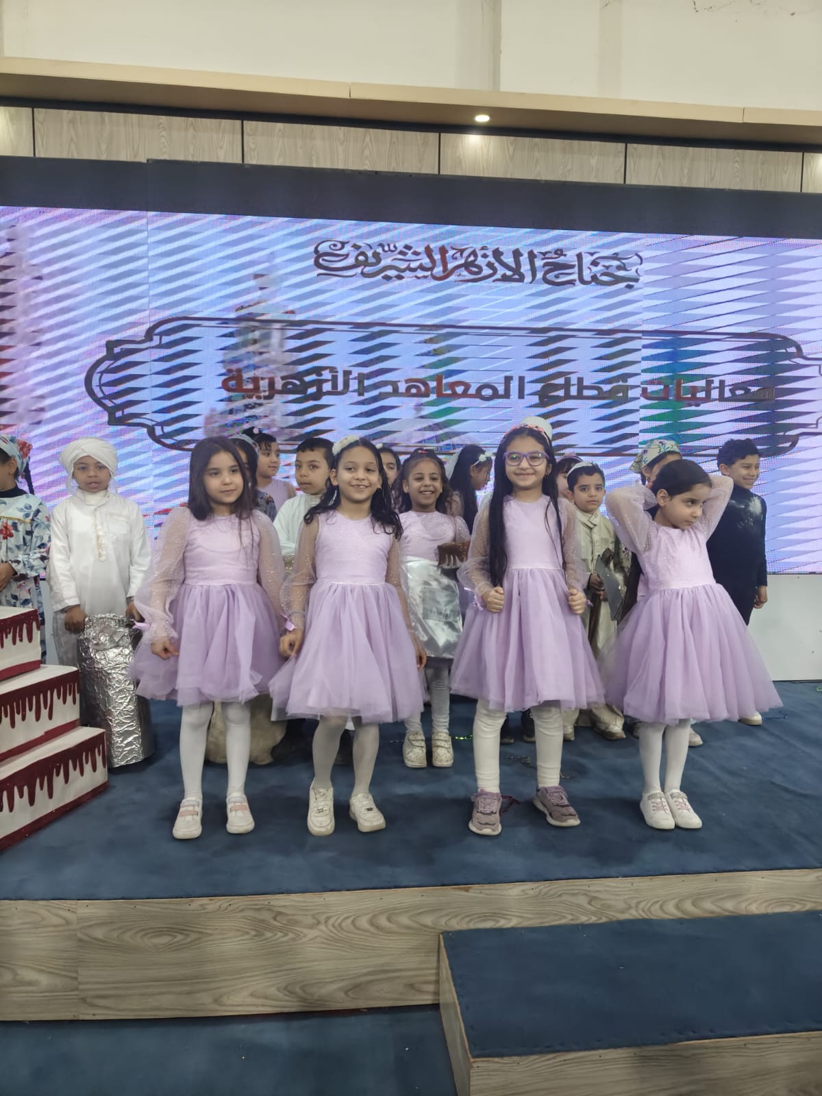 ff520afd-9b25-43c3-bd37-35d3fd182009