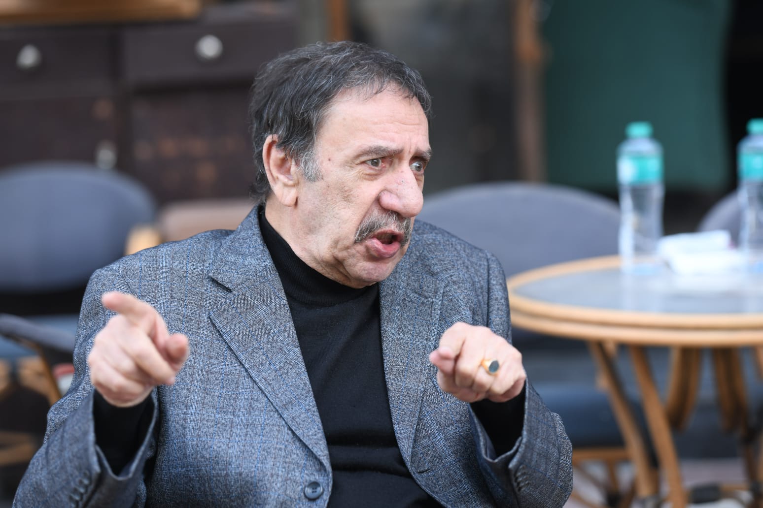 f0aff7b5-ba34-4c8a-afa4-8ba187c31ca1