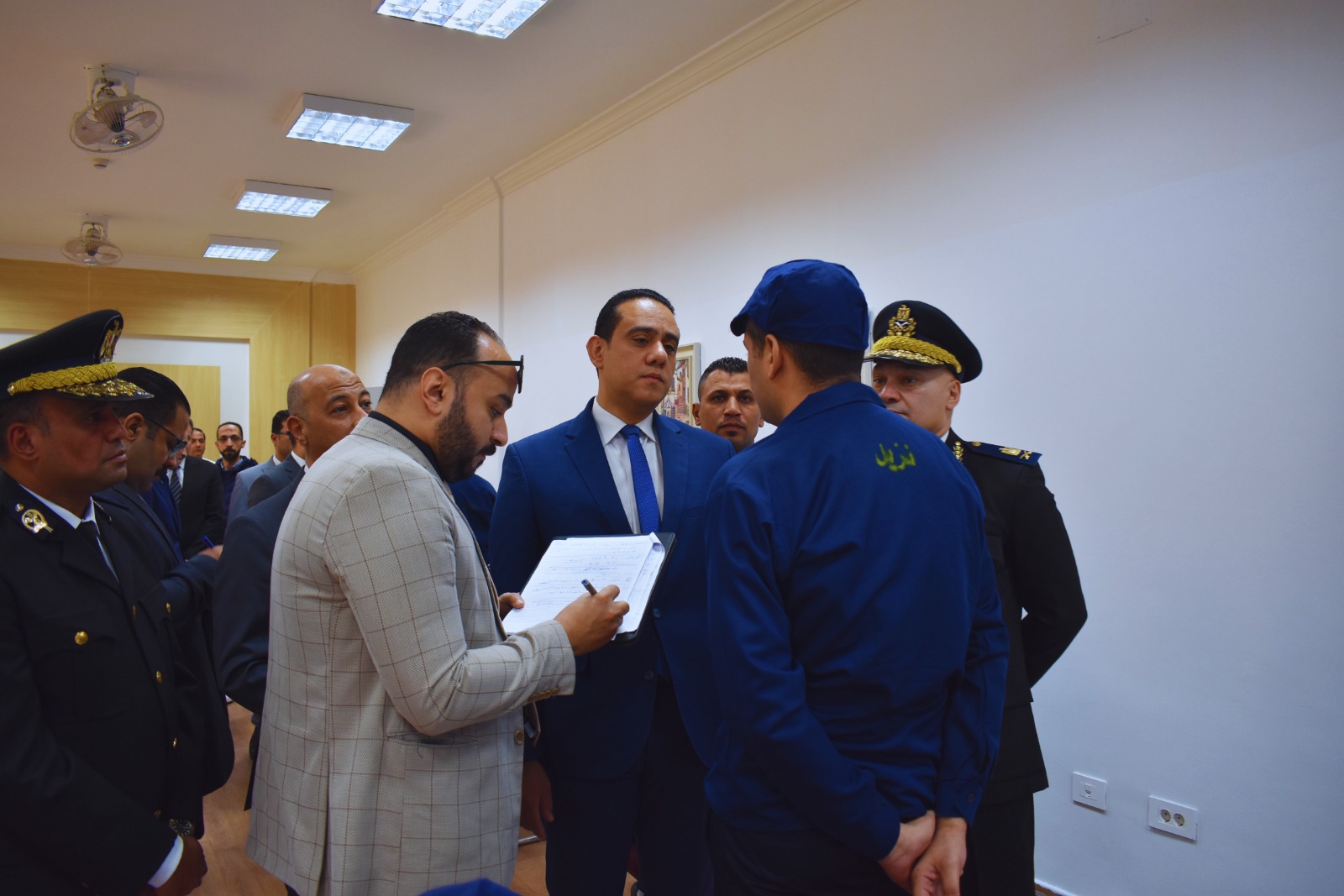 abdbb219-bd2f-4937-9ba2-61b21f8bd600