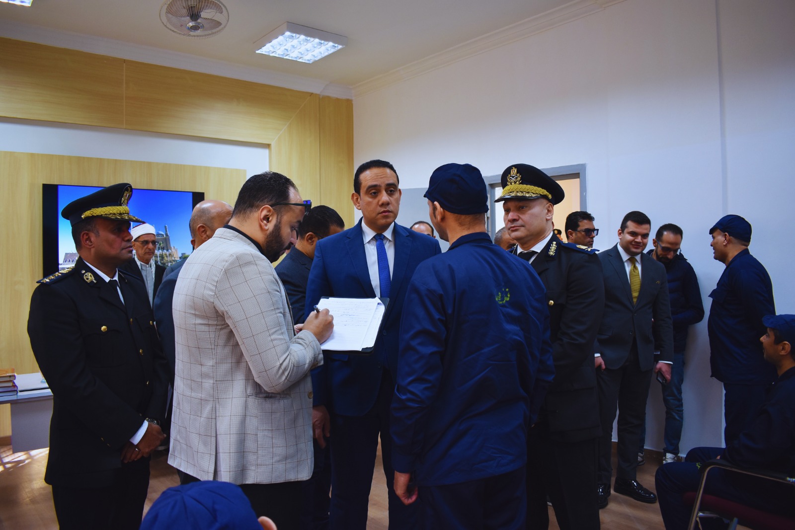 2a80debc-d6e6-4a23-8f4c-c231ba415739