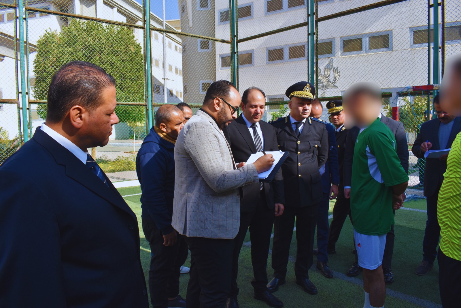 c3a42096-5757-4070-8cdd-989af8bb2a1b