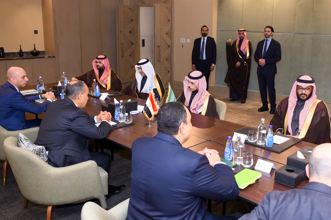 88ddda05-1387-4c21-90df-aa391901d730